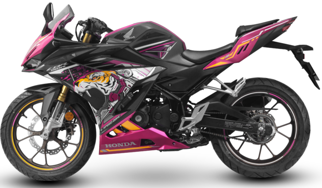 Side view of the 2025 Honda CBR150R CyberRoar Special Edition