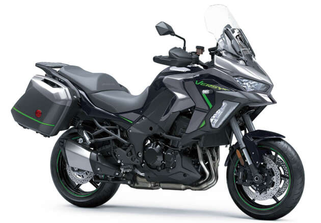 Showa Skyhook electronic suspension on the Kawasaki Versys 1100 SE